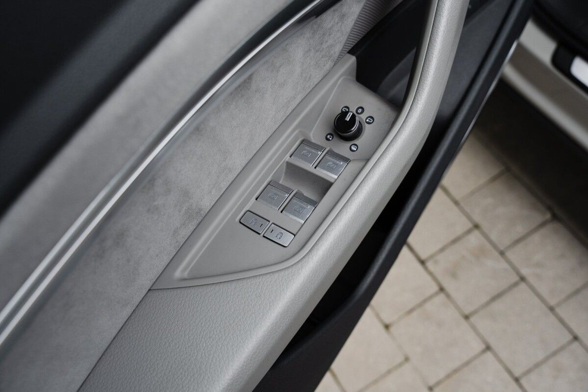 Audi e-tron 55 301kW