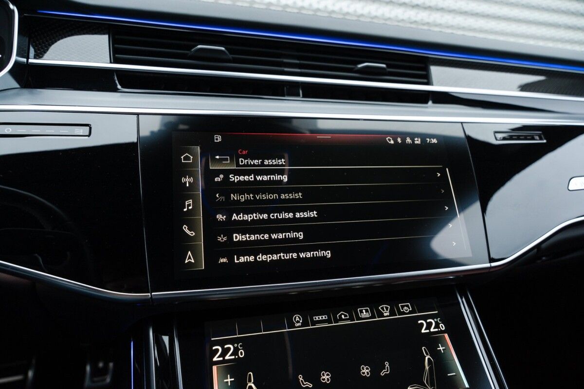Audi S8 ABT Limo 4.0 420kW