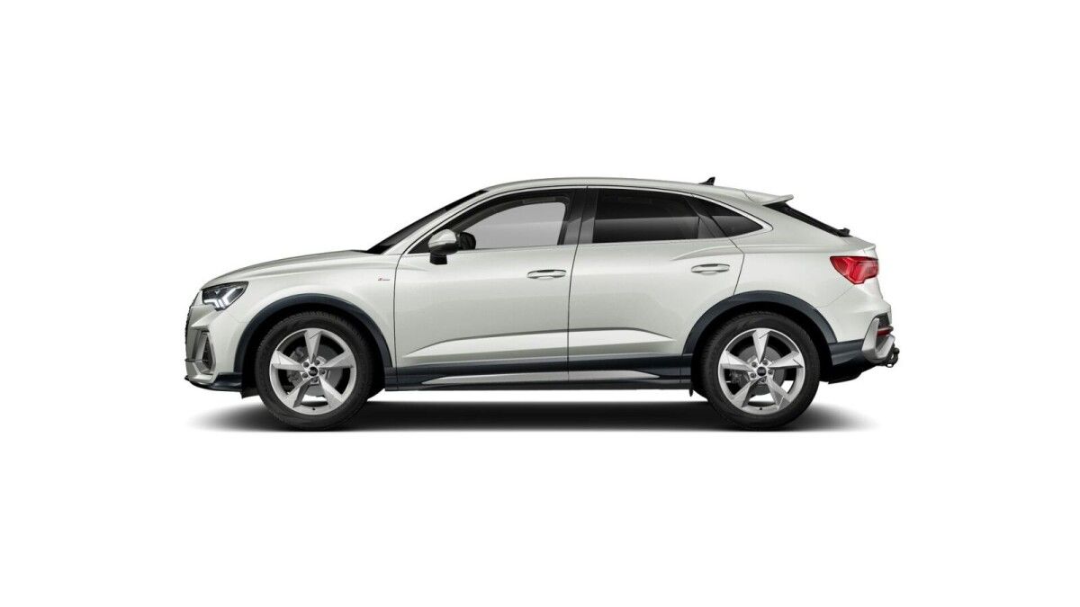 Audi Q3 S line 1.5 110kW