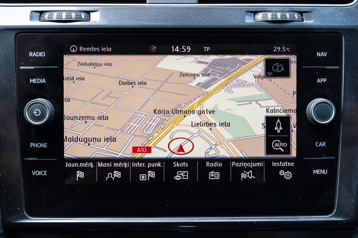 Volkswagen Golf 1.6 85kW