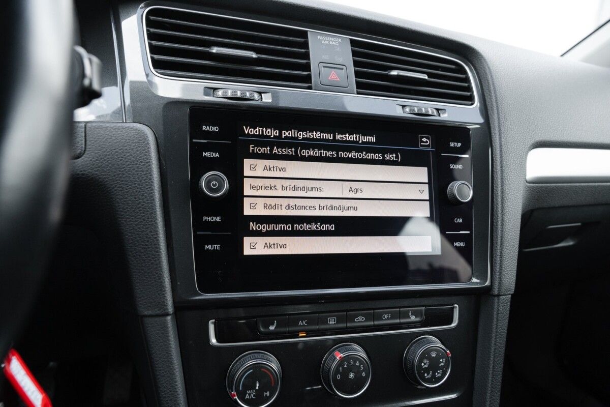Volkswagen Golf Variant Nr.76 1.5 96kW