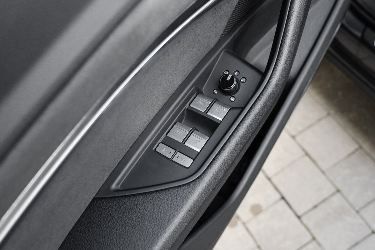 Audi Q8 Quattro 300kw 300kW