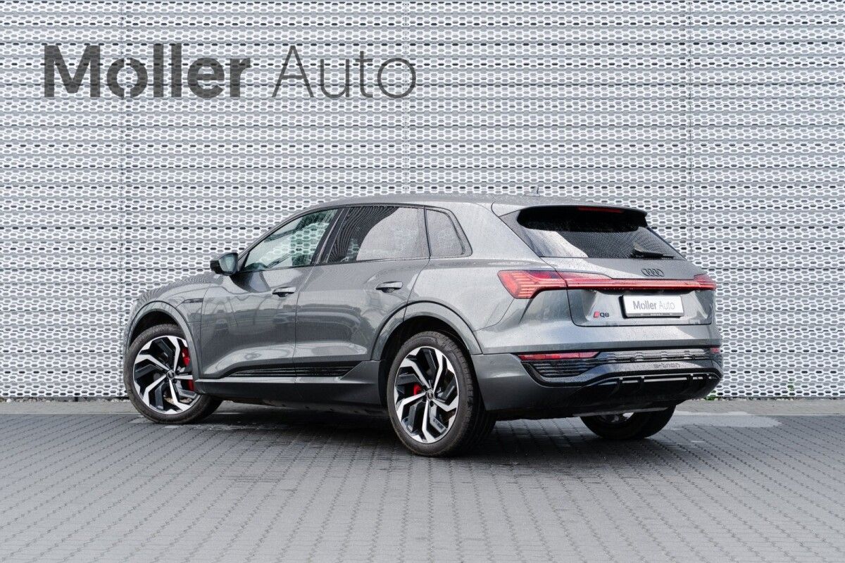 Audi Q8 300kW