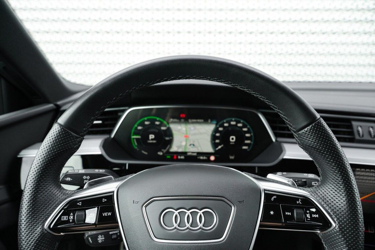 Audi Q8 Quattro 300kw 300kW