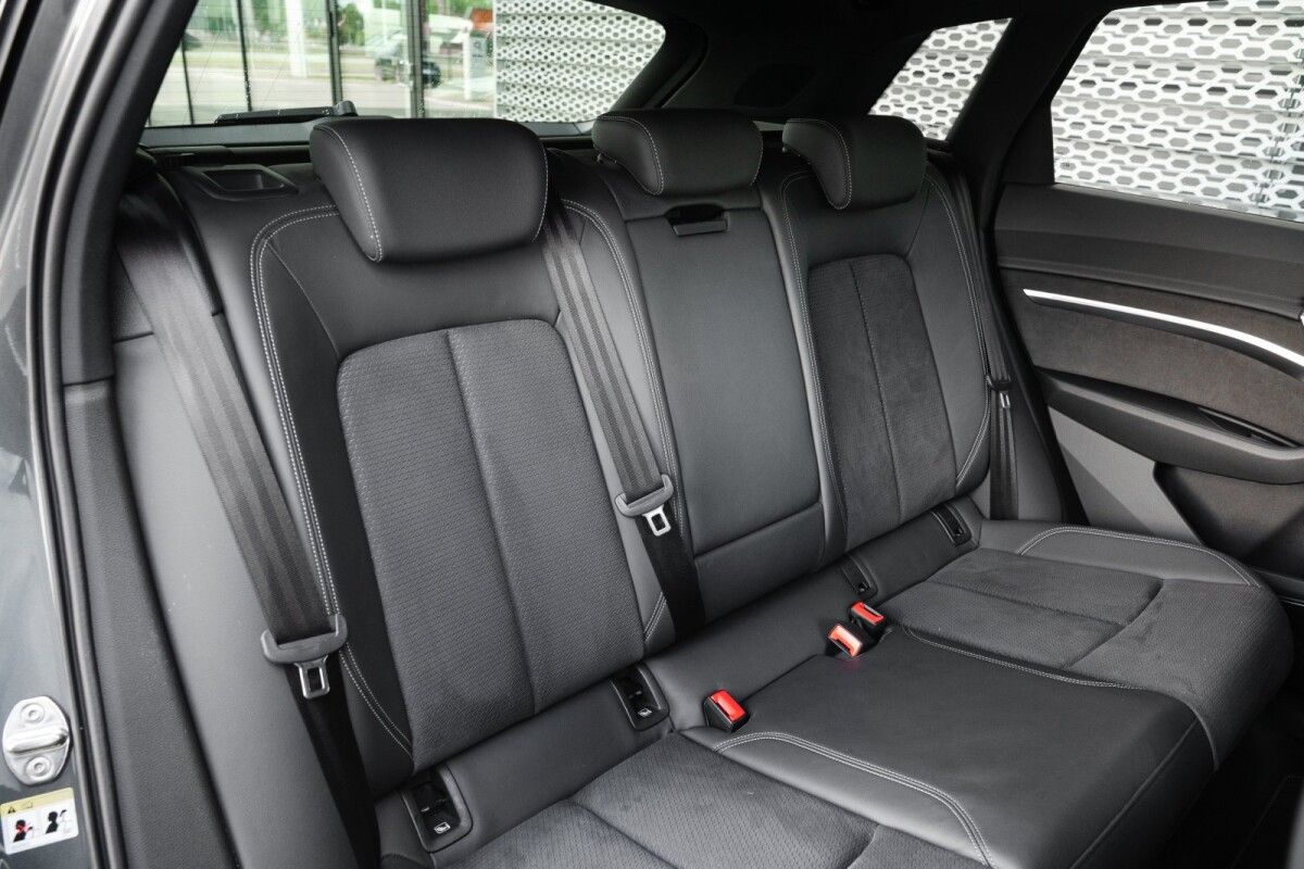 Audi Q8 Quattro 300kw 300kW