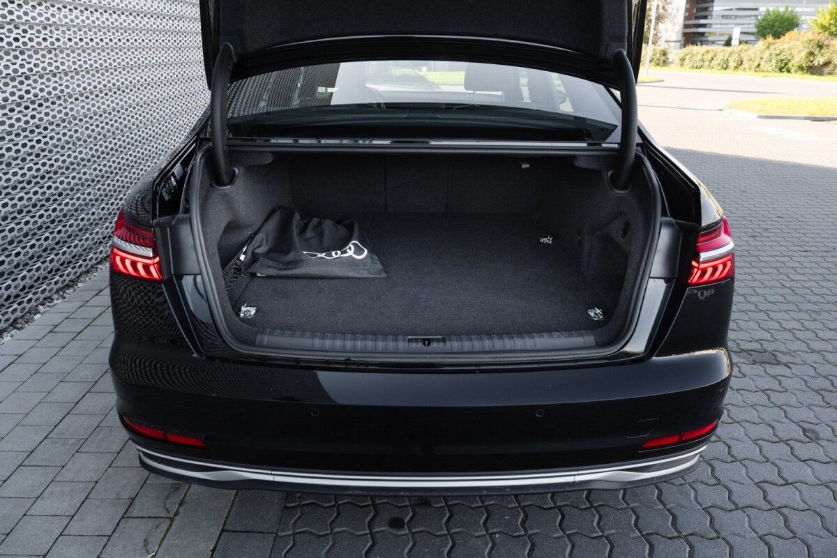Audi A6 TFSIe 50 299zs 2.0 220kW
