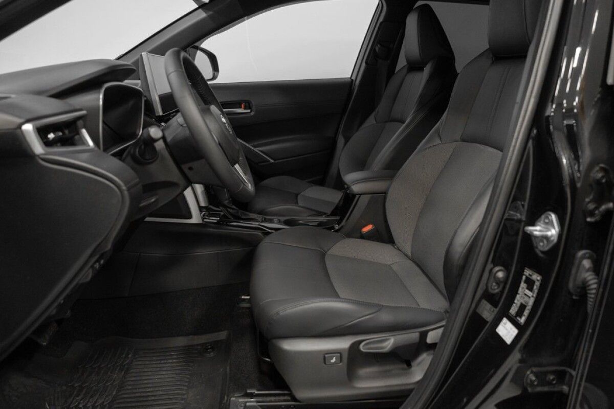 Toyota Corolla Cross (Nr.42) 2.0 195kW