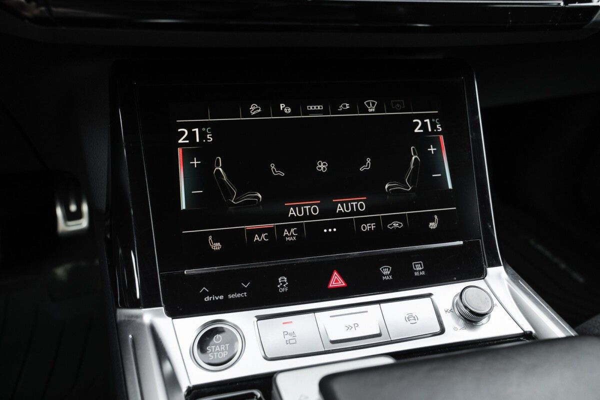 Audi Q8 Quattro 300kw 300kW