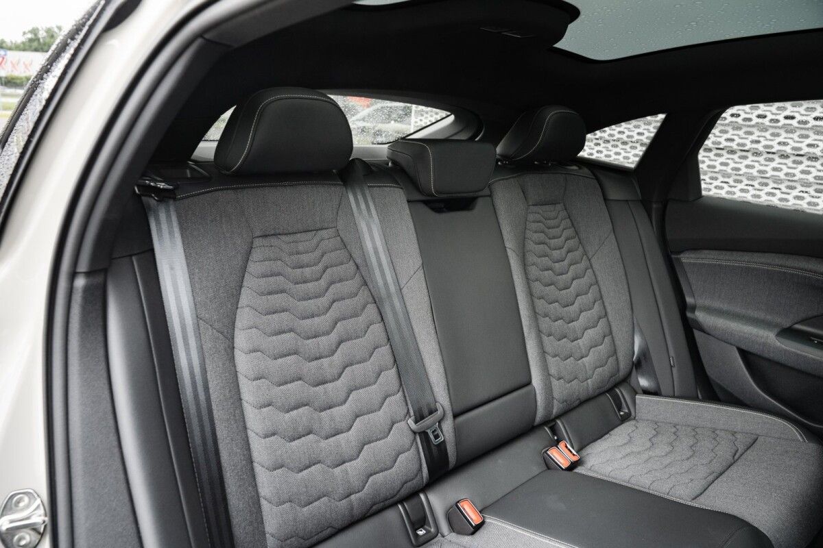Audi A6 E-Tron S Line 270kW