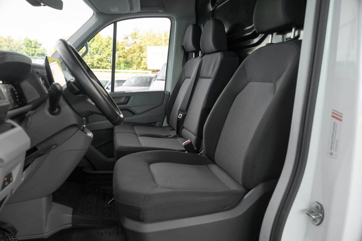 Volkswagen Crafter 2025m. 2.0TDI AT (Nr.DEMO) EACKRPHM 2.0 103kW