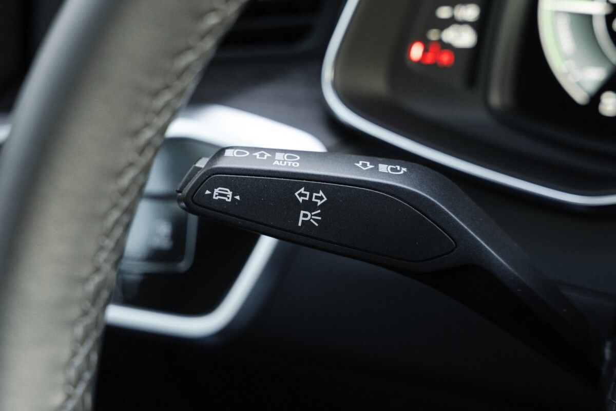 Audi A6 TFSIe 50 299zs 2.0 220kW
