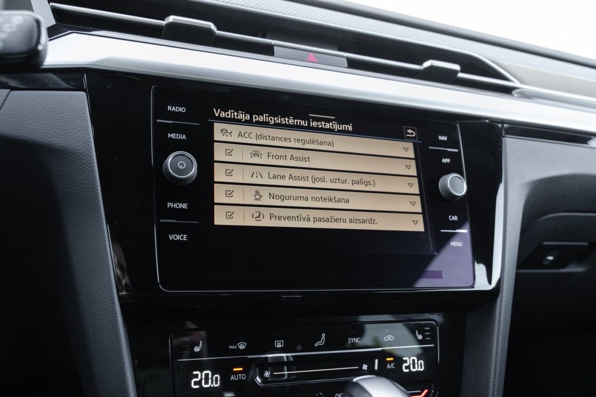 Volkswagen Arteon R-line Nr.9 2.0 140kW
