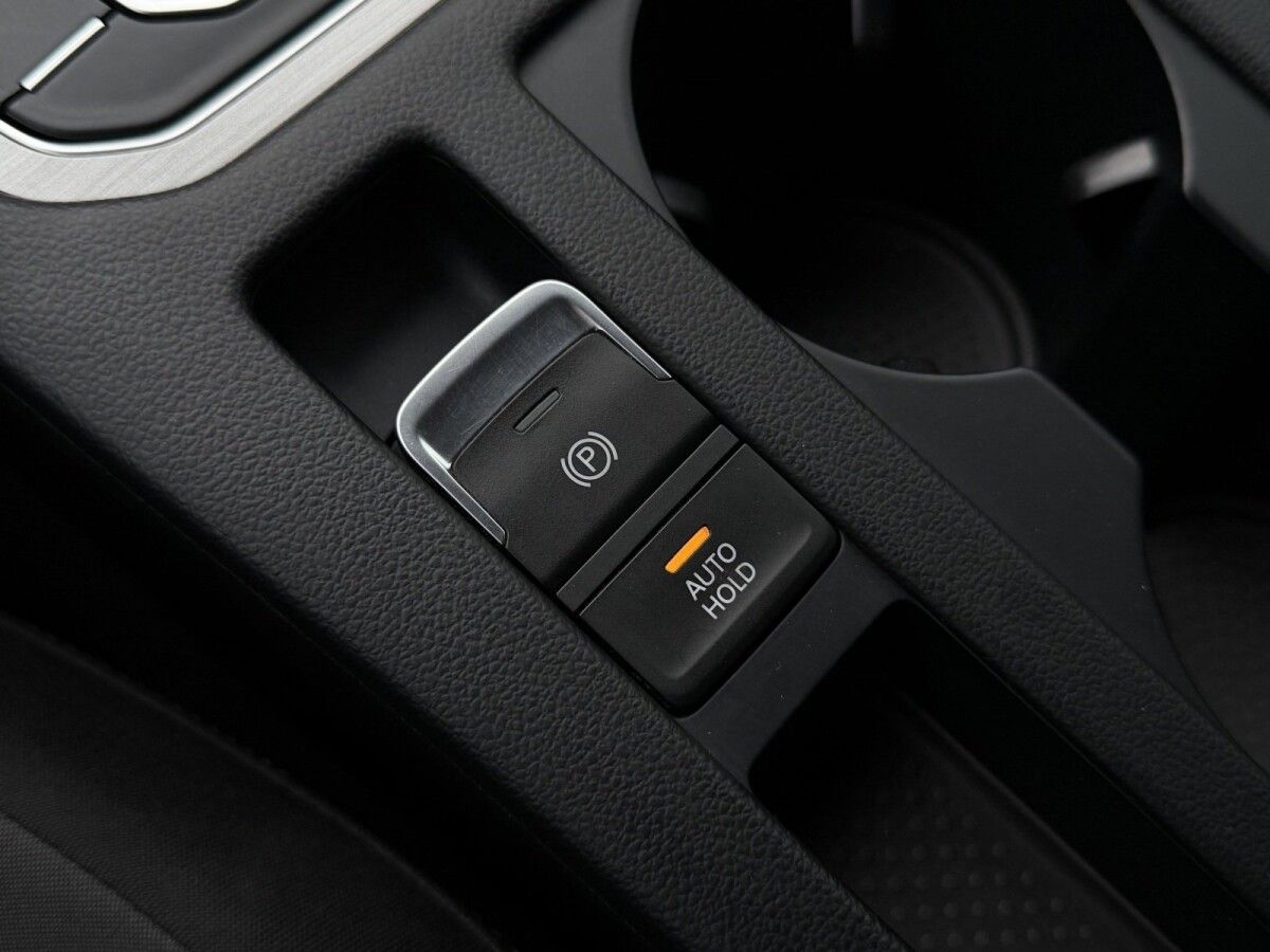 Volkswagen Passat Variant TSI DSG 1.4 110kW