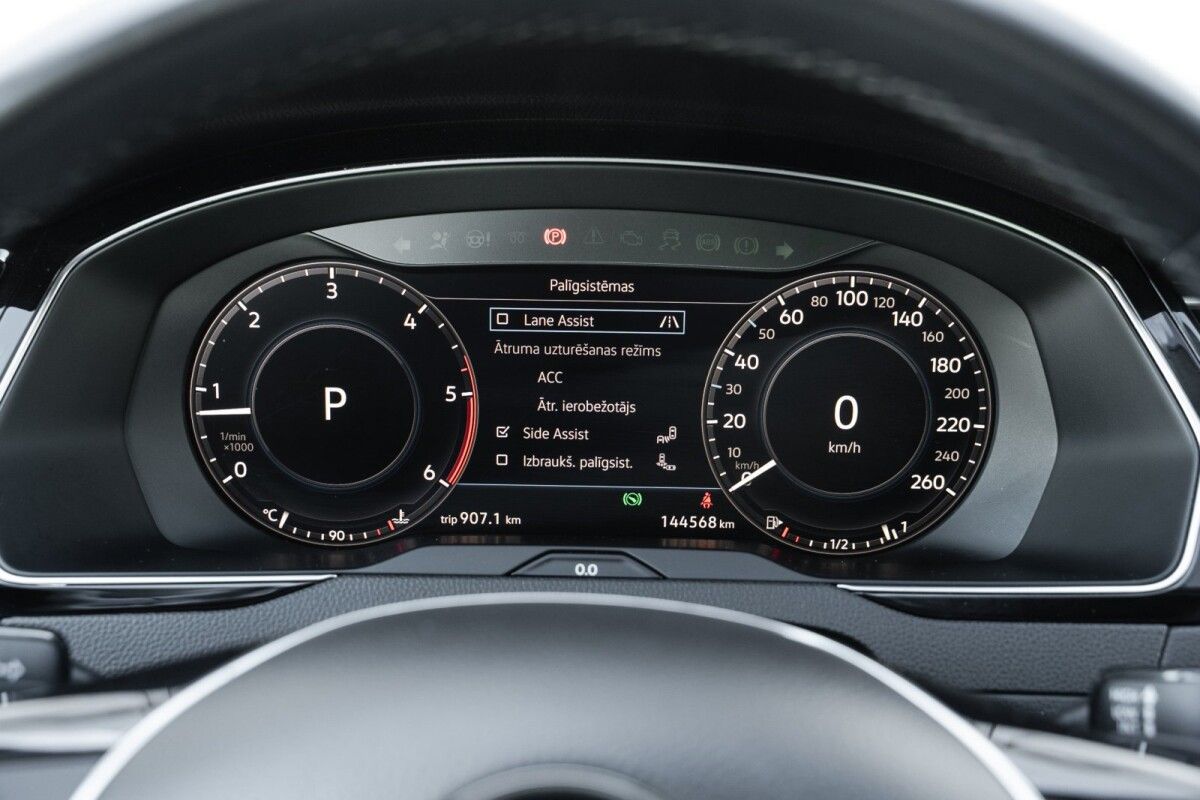 Volkswagen Passat Highline R-Line Nr.118 2.0 110kW