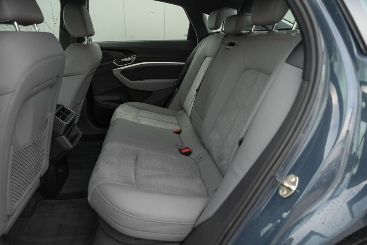 Audi e-tron S Sportback 0.1 370kW