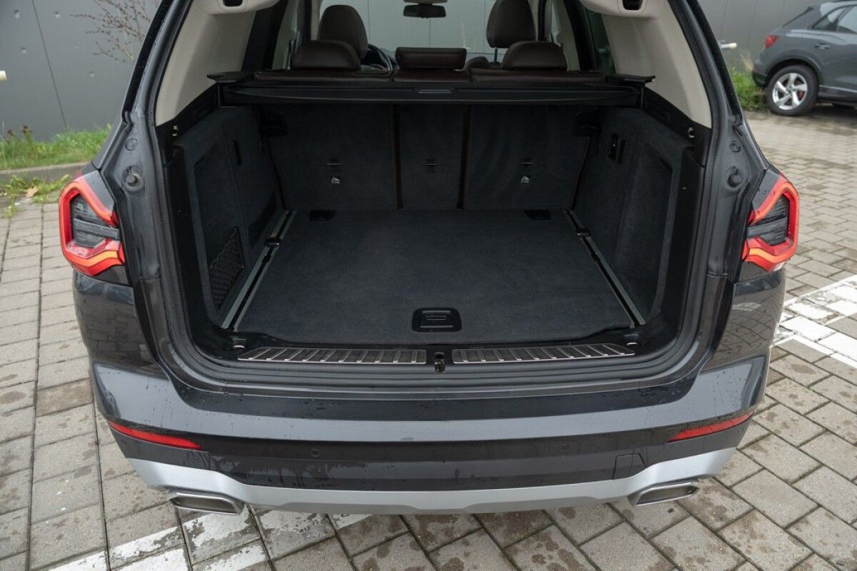 BMW X3 2.0 140kW