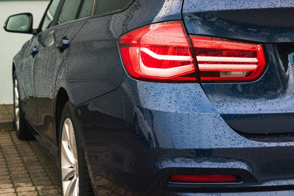 BMW 320 2.0 140kW