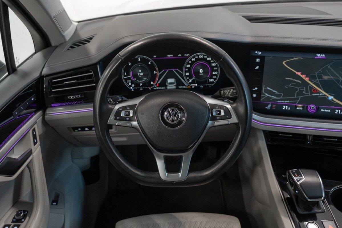 Volkswagen Touareg 2018m.  R-Line (Nr. 69) 3.0 210kW