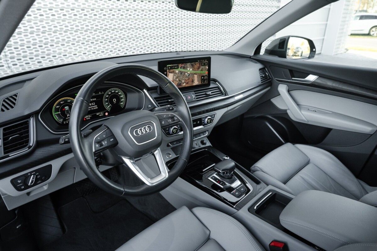 Audi Q5 SPB 2.0 TFSIe 300zs quattro 2.0 221kW