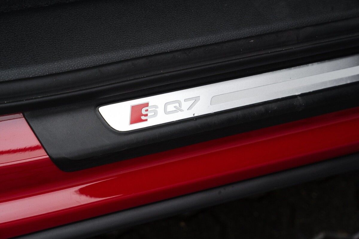 Audi SQ7 4.0 320kW