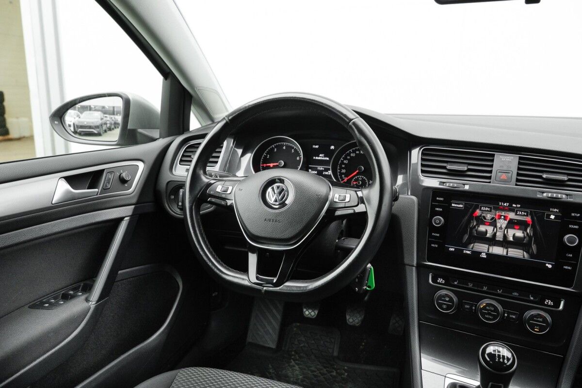 Volkswagen Golf Nr. 100 1.5 96kW