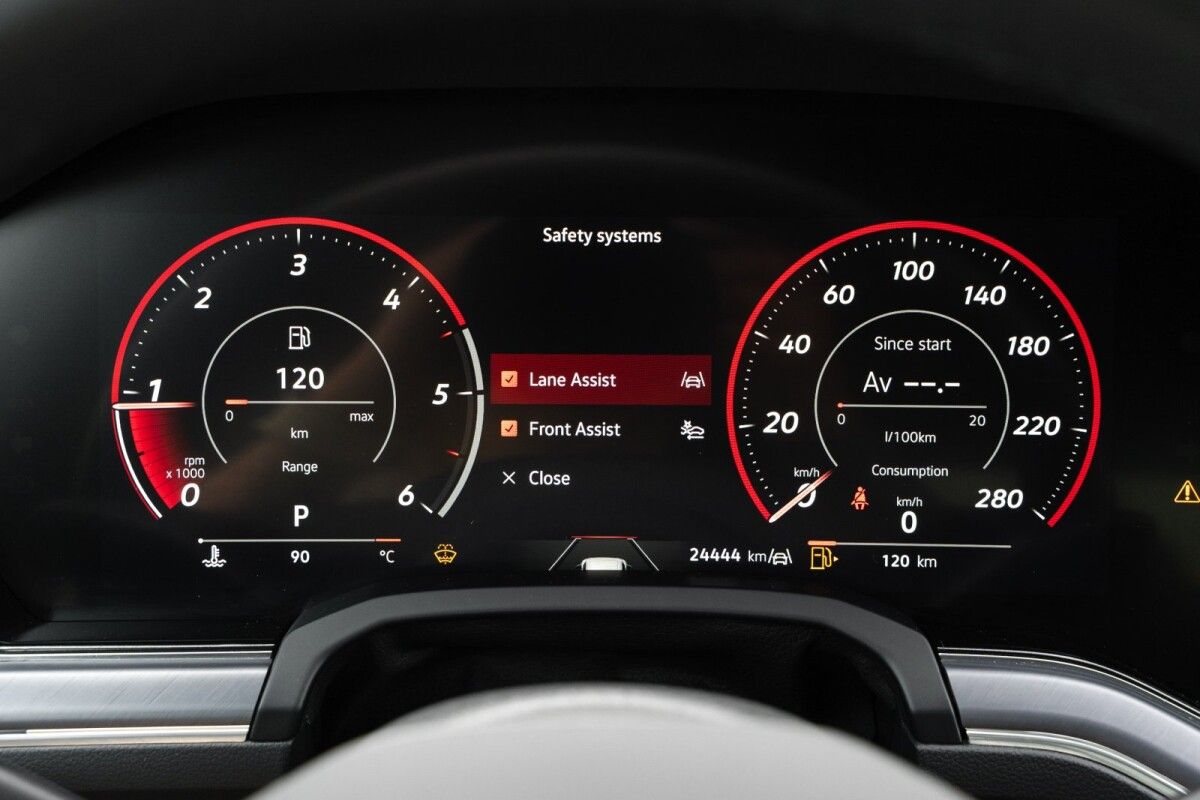 Volkswagen Touareg R-Line -Nr:53- 3.0 210kW