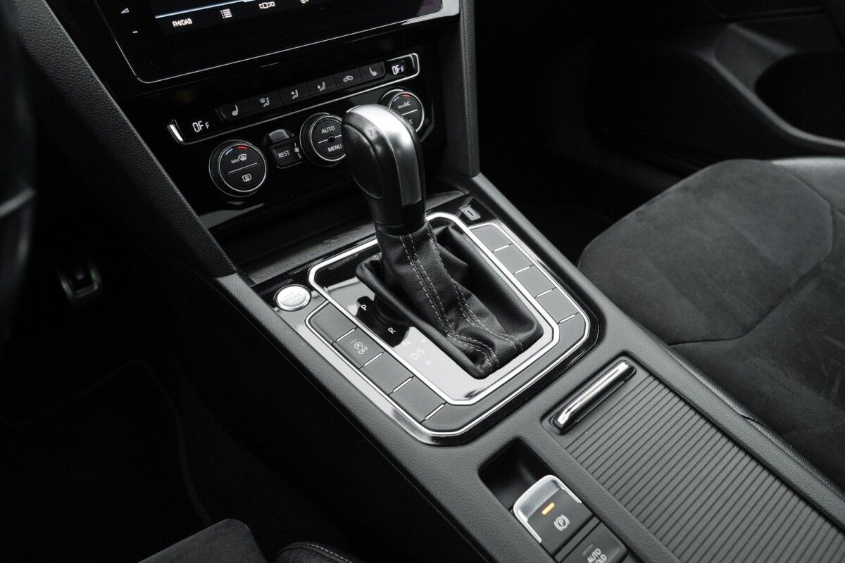 Volkswagen Arteon R-line Nr.135 2.0 140kW