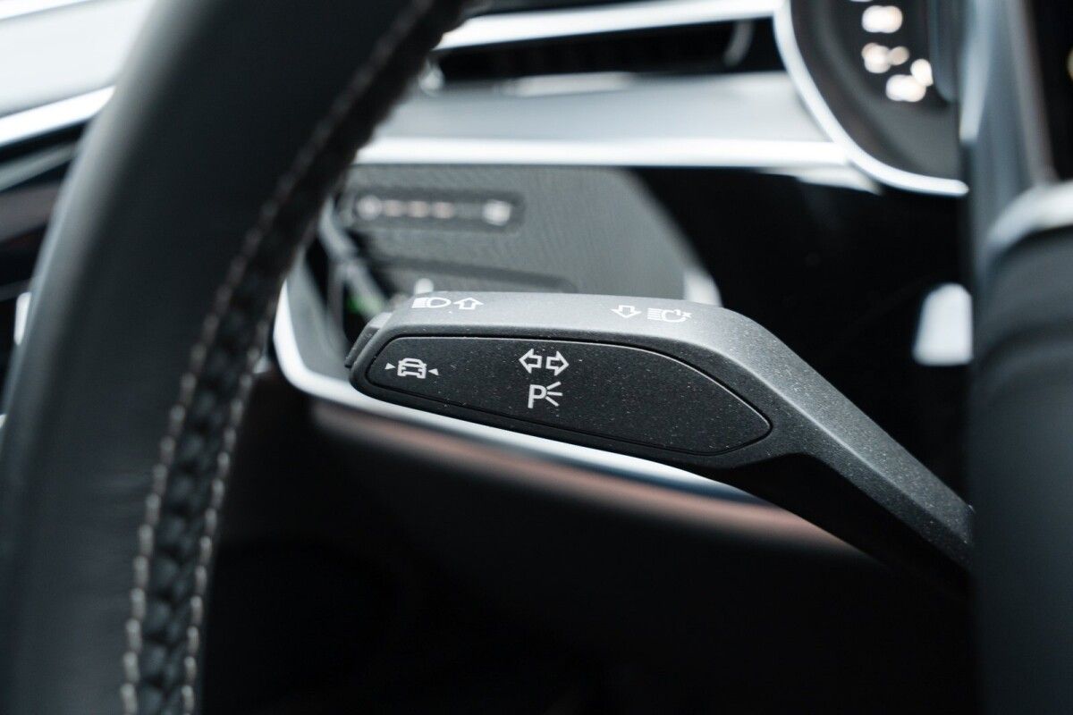 Audi S8 ABT Limo 4.0 420kW