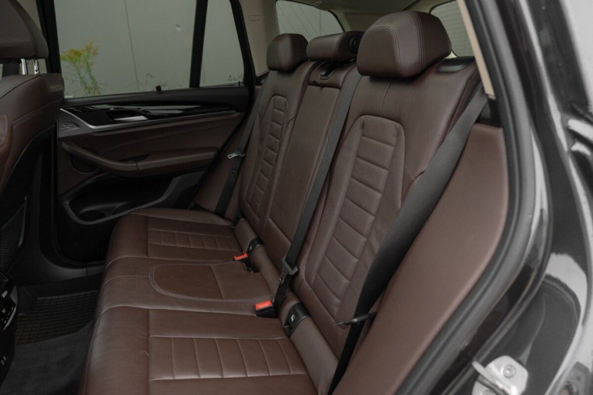 BMW X3 2.0 140kW
