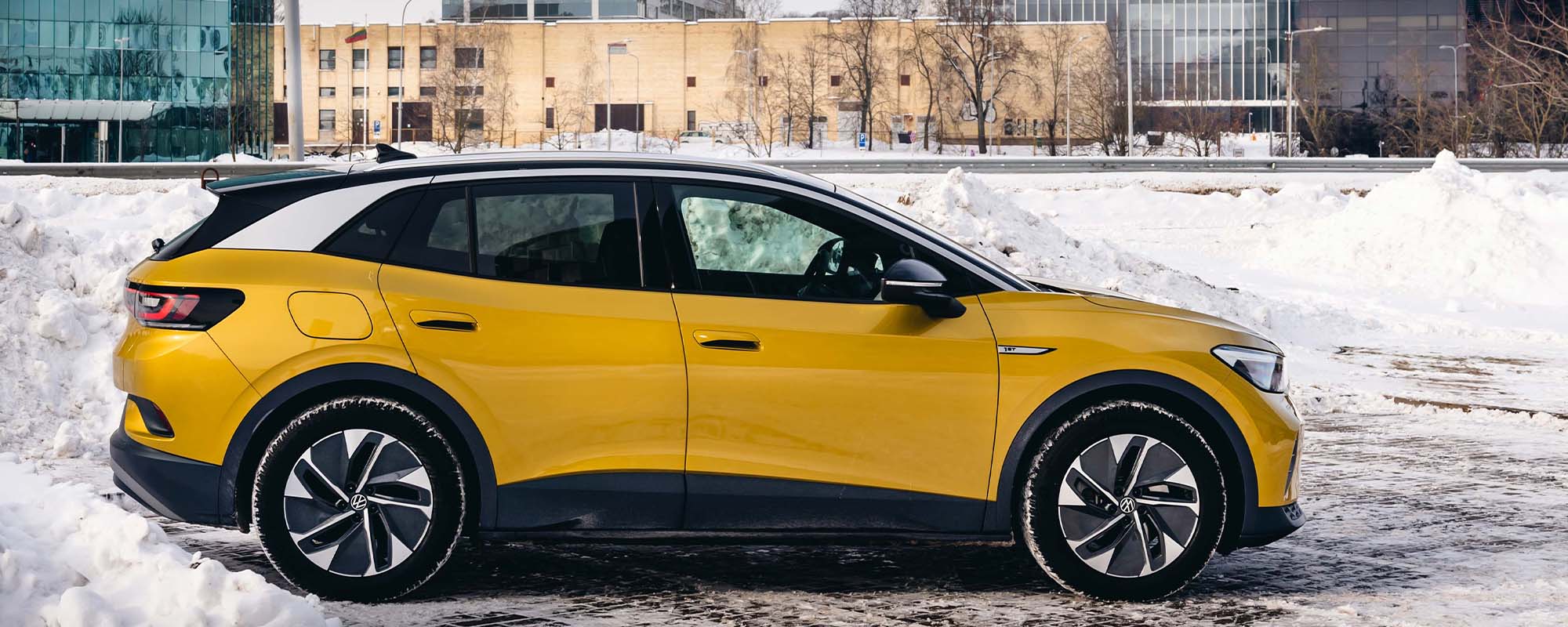Experts explain what to consider when driving an electric car in winter